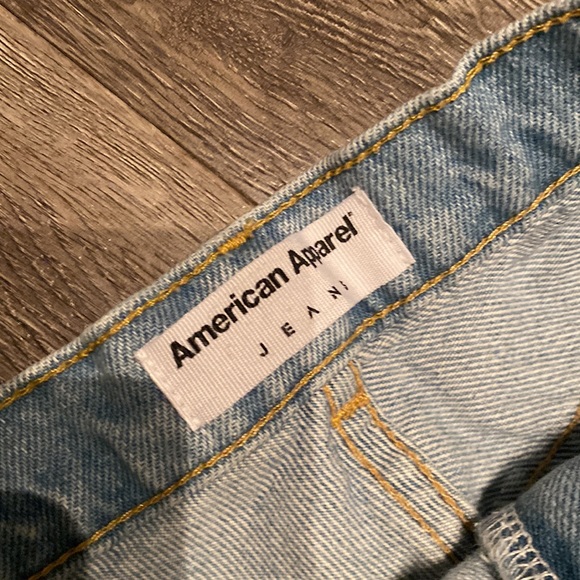 Stone wash American apparel jean shorts - Picture 6 of 9